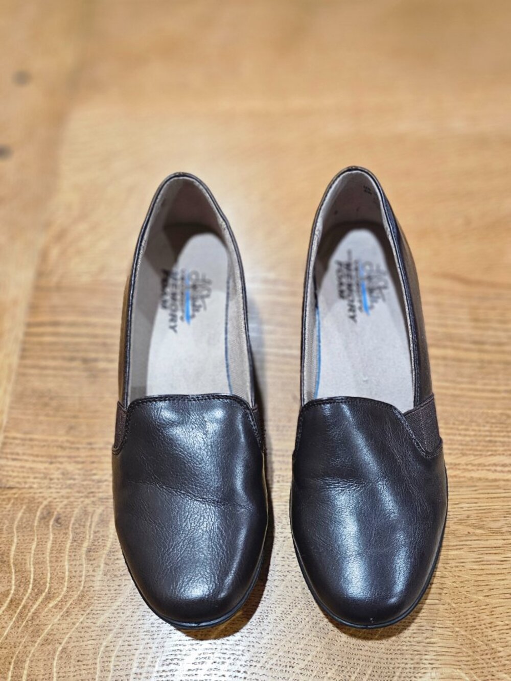 Life Stride Womens Isabelle Loafers - Brown Faux Leather Slip On Size 8